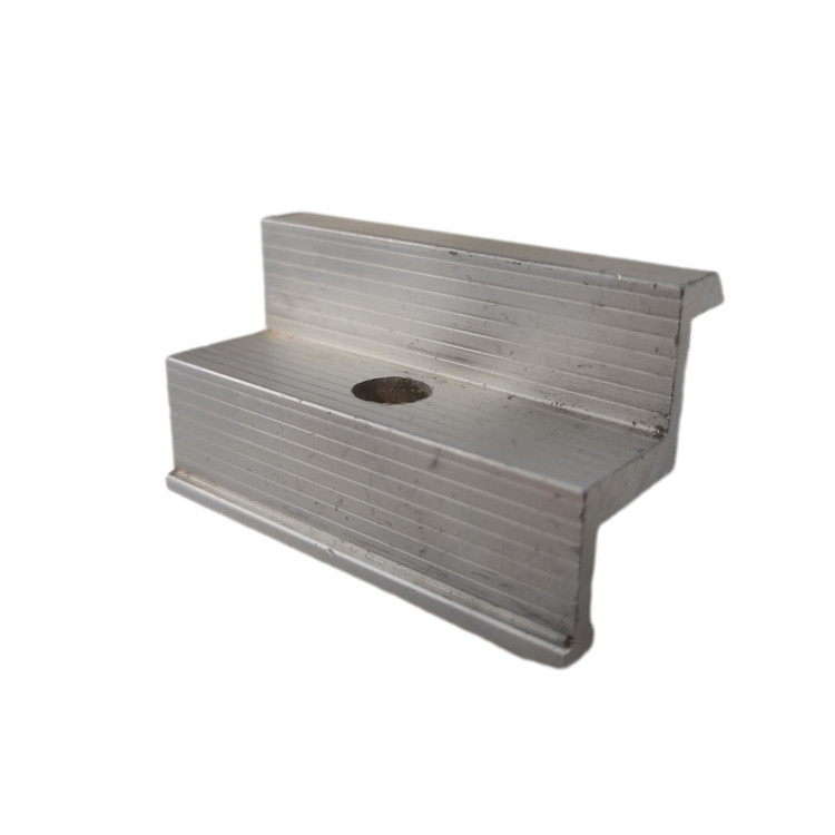 کلمپ انتهایی پنل خورشیدی